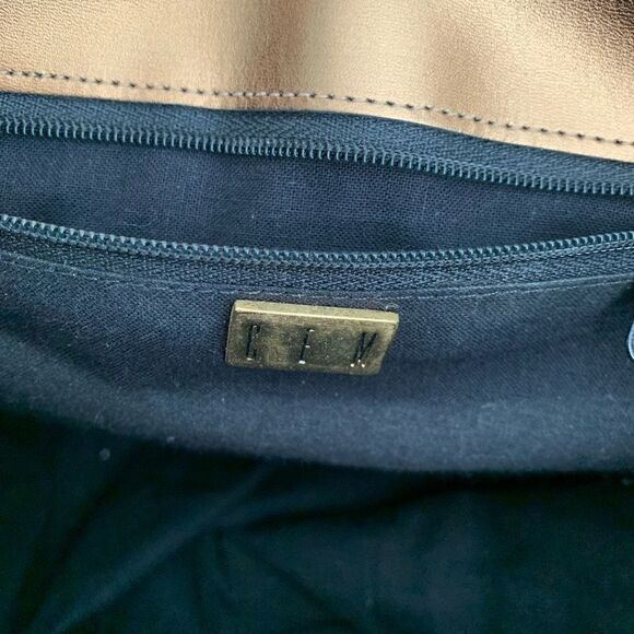 1980's CEM Metallic Leather Woven Basket Bag - Picture 8 of 10